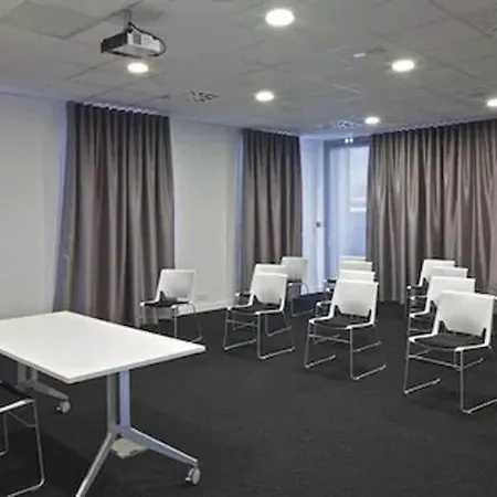 Akena Nantes Atlantis 3* Saint-Herblain
