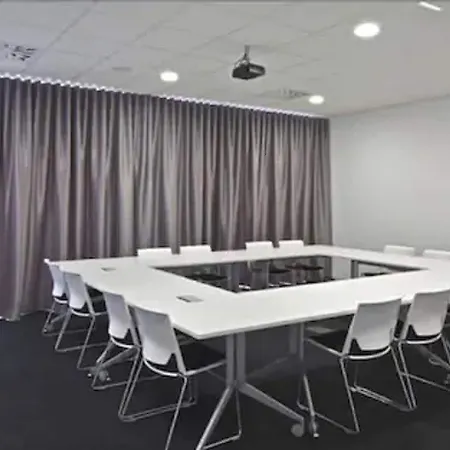 Akena Nantes Atlantis 3*