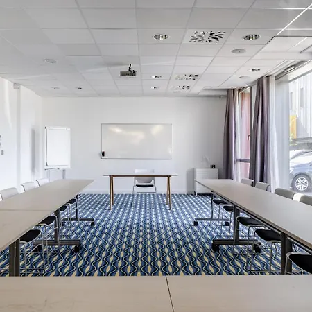 Akena Nantes Atlantis Zenith 3* Saint-Herblain