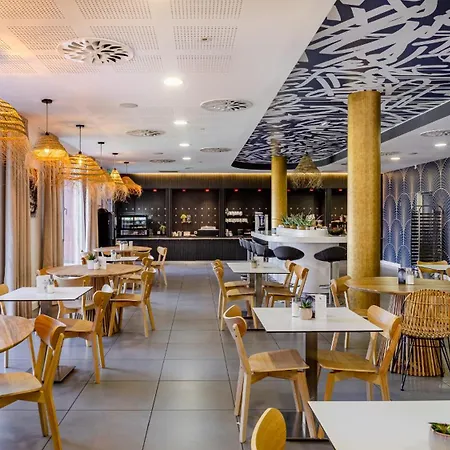 Akena Nantes Atlantis Hotel Saint-Herblain