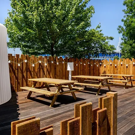 Akena Nantes Atlantis 3*
