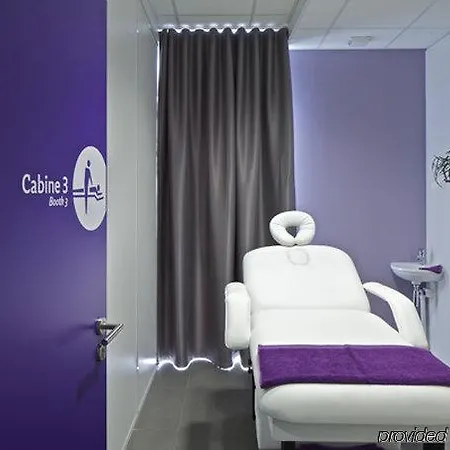 Akena Nantes Atlantis Zenith Otel 3*