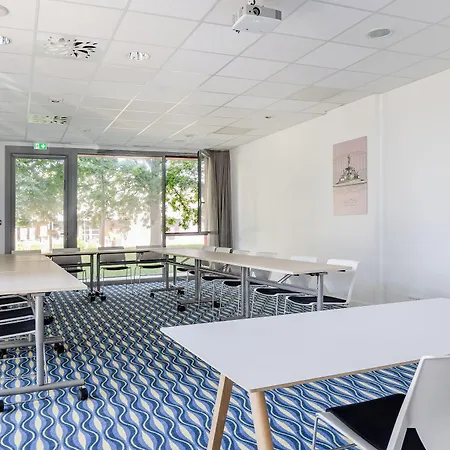 Akena Nantes Atlantis Zenith 3* Saint-Herblain