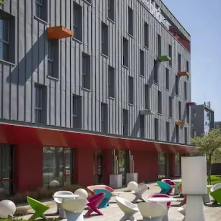 Akena Nantes Atlantis Zénith Hotel