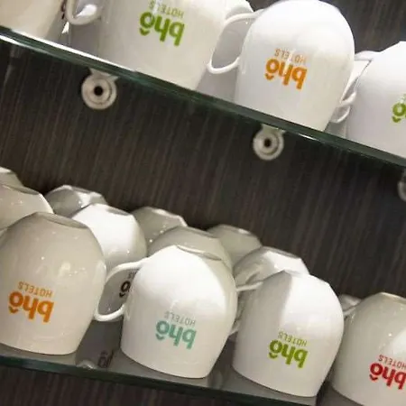 Akena Nantes Atlantis Zenith Otel