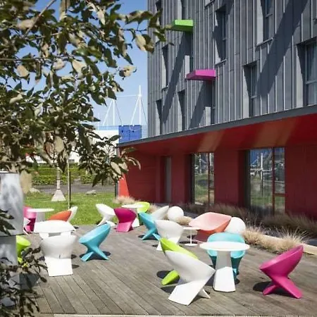 Akena Nantes Atlantis Zenith Hotel