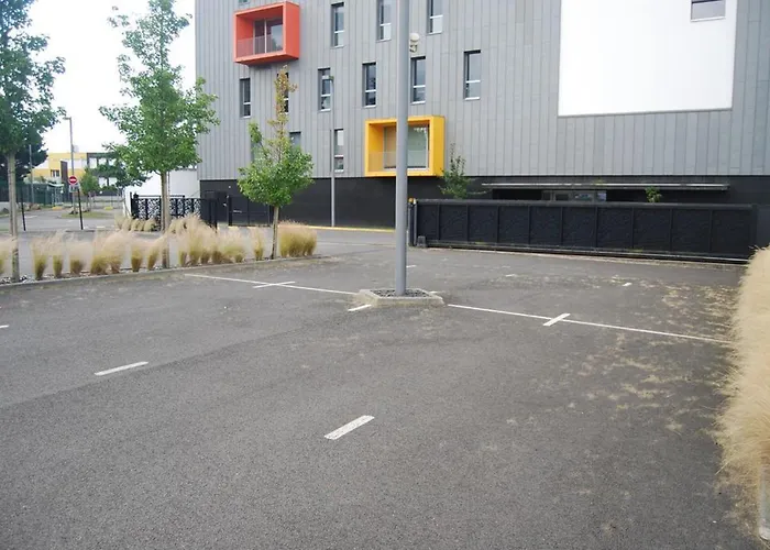 Akena Nantes Atlantis Zenith