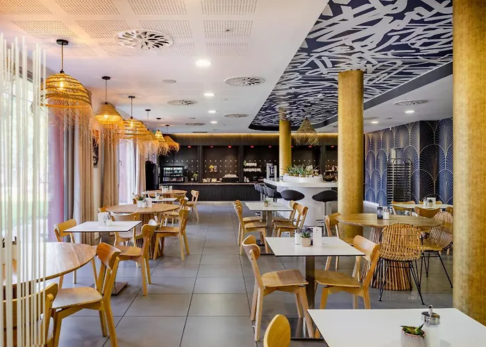 Akena Nantes Atlantis Zenith Hotel Saint-Herblain