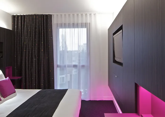 Akena Nantes Atlantis Zenith