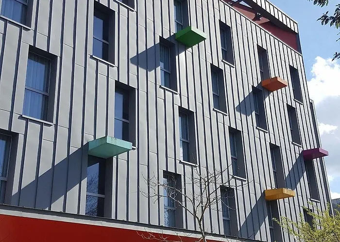 Akena Nantes Atlantis Zenith Otel