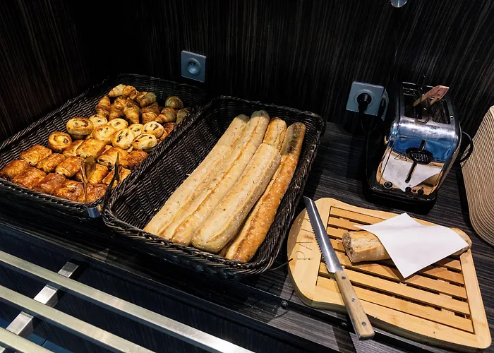 Akena Nantes Atlantis Zenith 酒店 3*