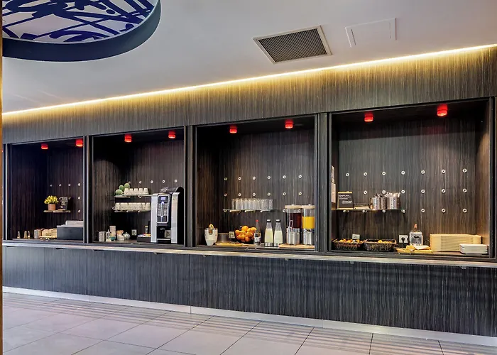 Akena Nantes Atlantis Zenith 3* Saint-Herblain