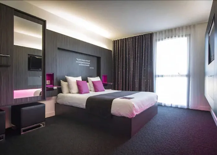 Akena Nantes Atlantis Zenith 酒店 3*