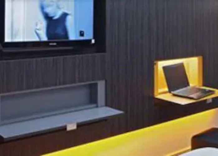 Hotel Akena Nantes Atlantis Zenith 3*