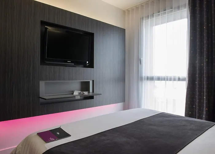 Akena Nantes Atlantis Zenith 3* 圣埃尔布兰