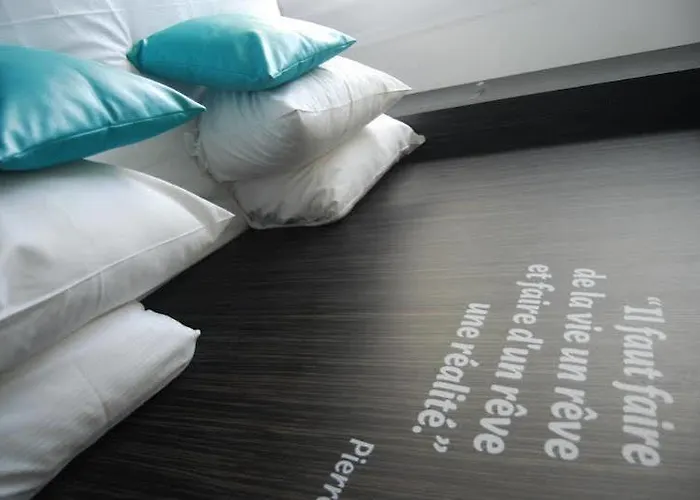 Hotel Akena Nantes Atlantis Zenith 3*